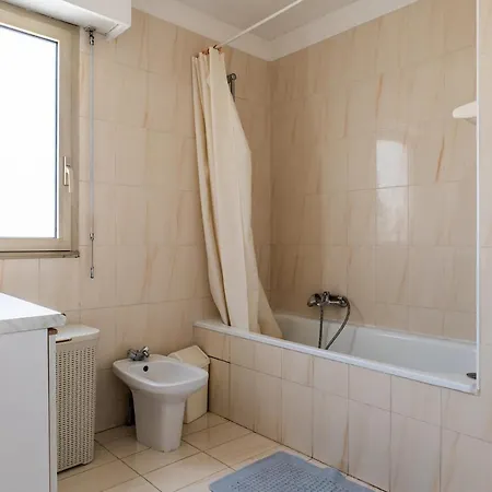 Apartman Flat With Swimming Pool Close To The Sea *