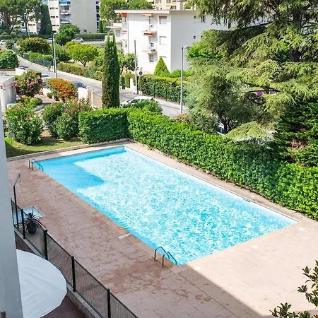 Flat With Swimming Pool Close To The Sea Cagnes-sur-Mer